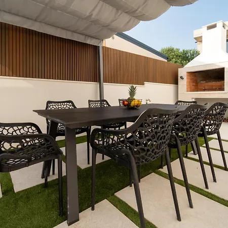 Villa New 2025 Nikante