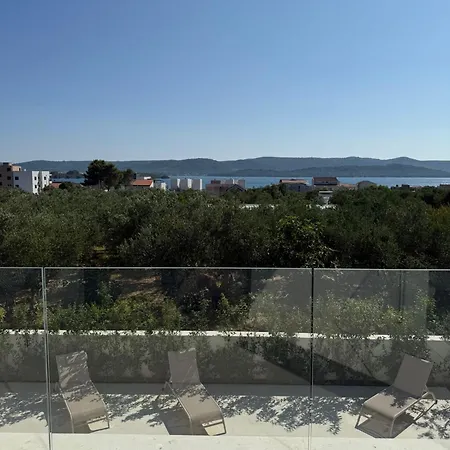 New 2025 Nikante Turanj